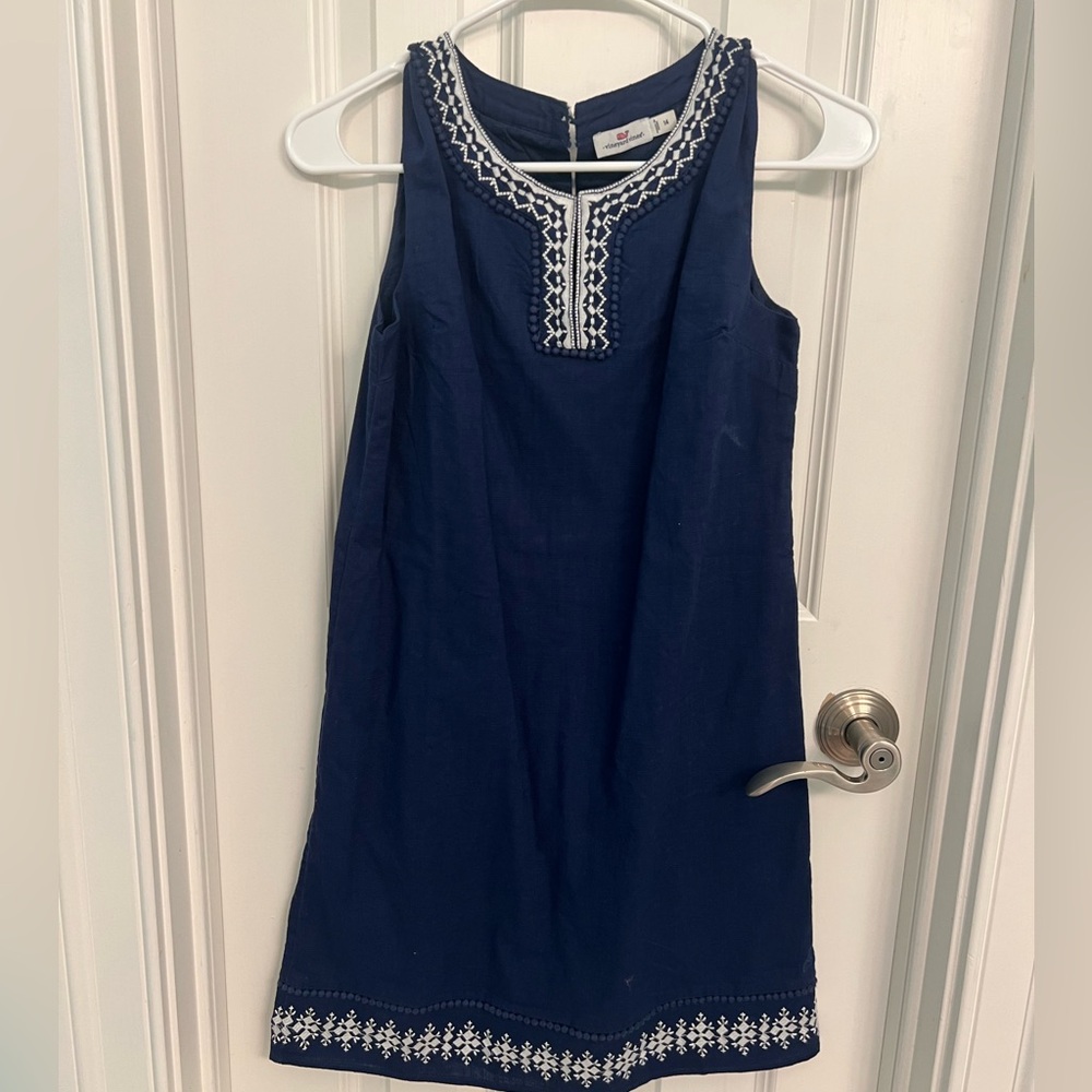VINEYARD VINES GIRLS EMBROIDERED SHIFT DRESS SLEEVELESS NAVY WHITE